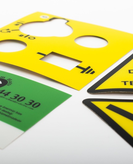 Directive Signs